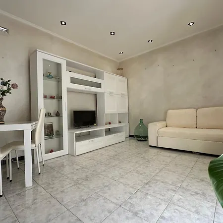 アパート Casa Liliana